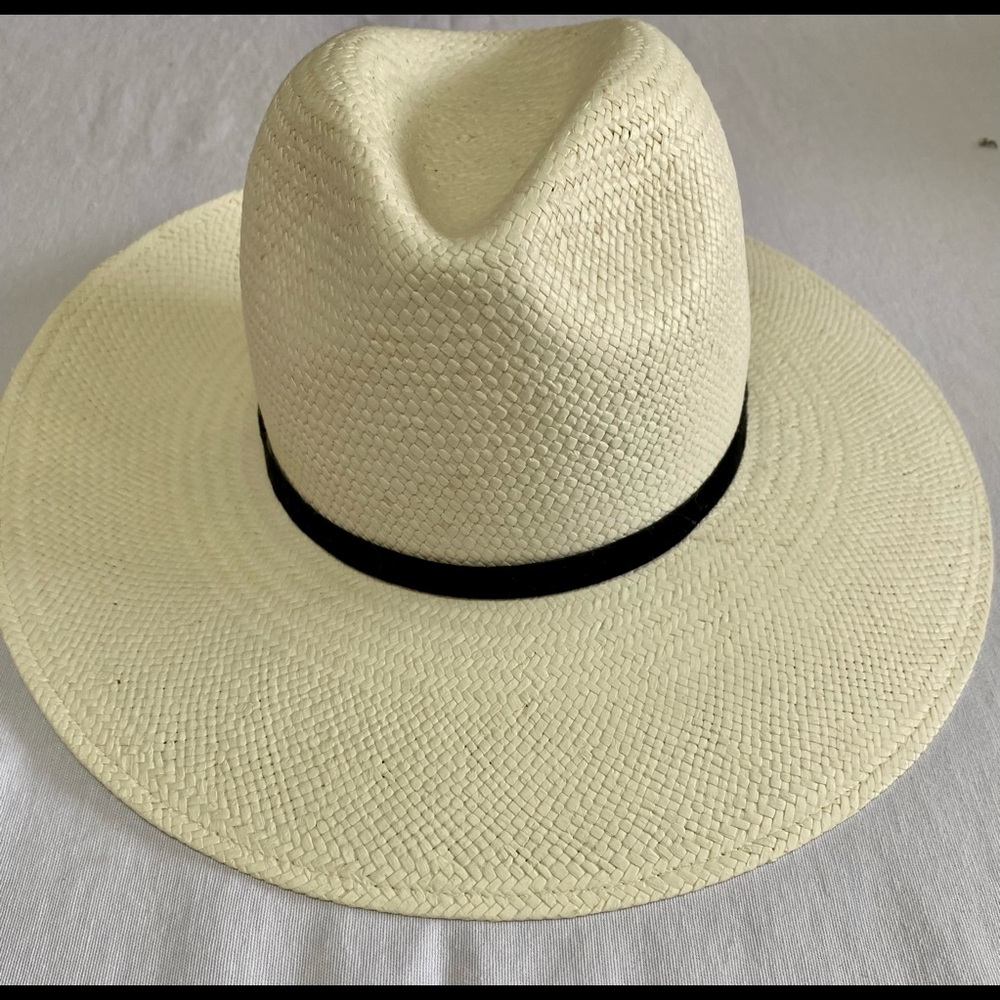 Brand new Demitria Janessa Leone hat.